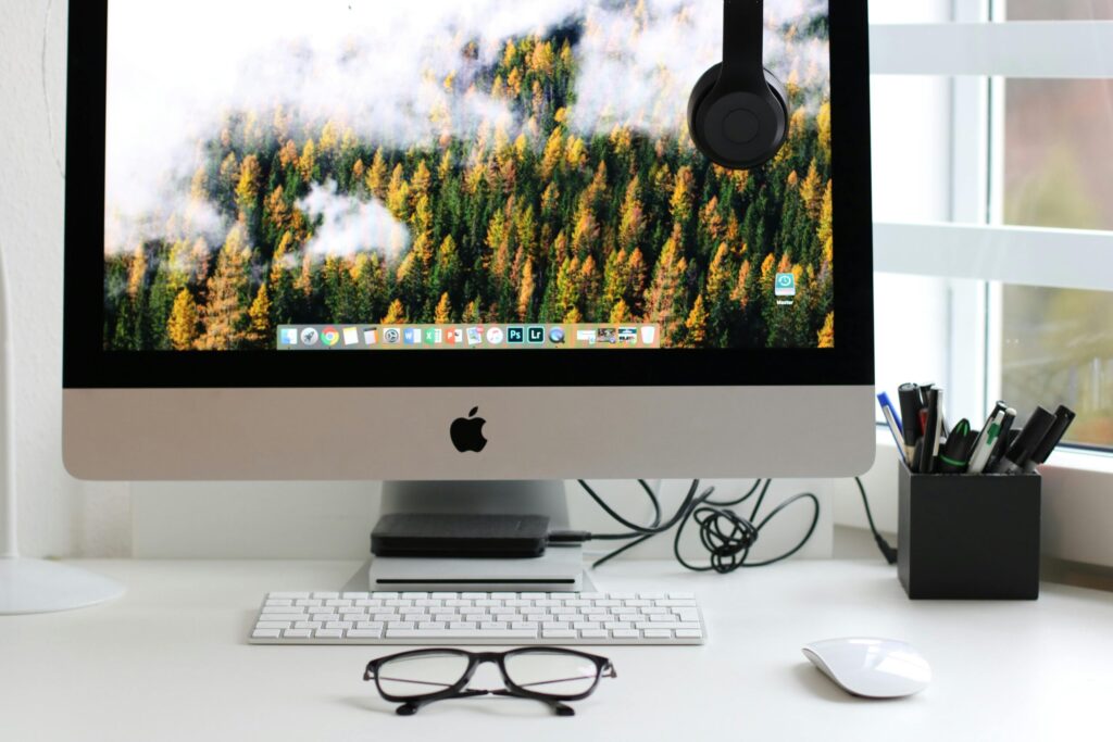 10 Awesome Ways to Customize Your Desktop Layout | ALCON DTS: Austin ...